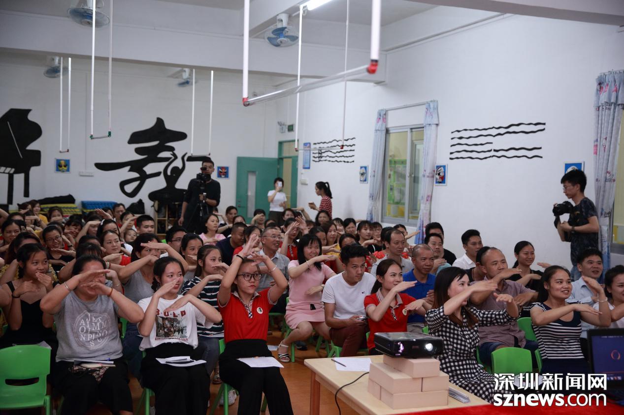 育兒講堂 : 彩田幼兒園 分享 學(xué)習(xí)“數(shù)學(xué)”和“語文”？